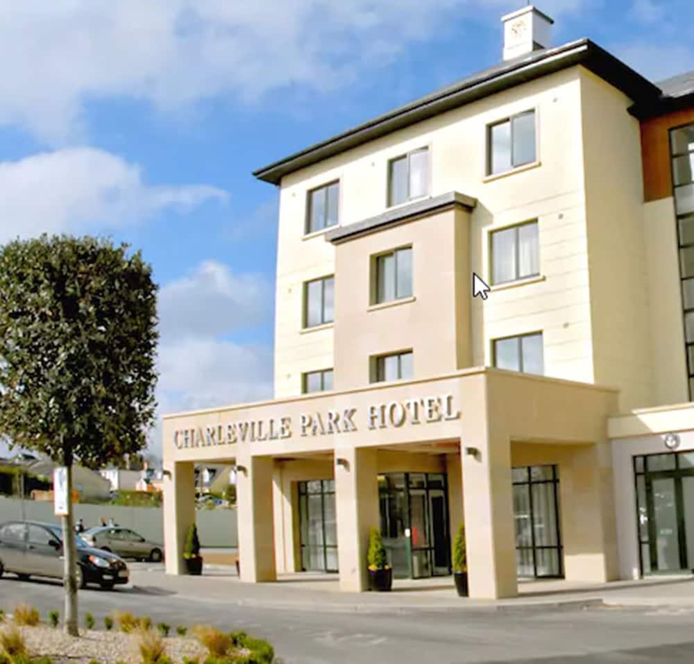 Park & Leisure Club Ireland